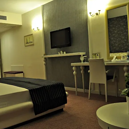Palace Szálloda 4*