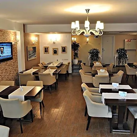 Palace Szálloda 4*