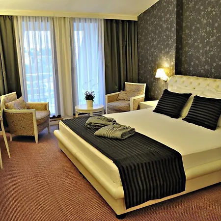 Palace Otel